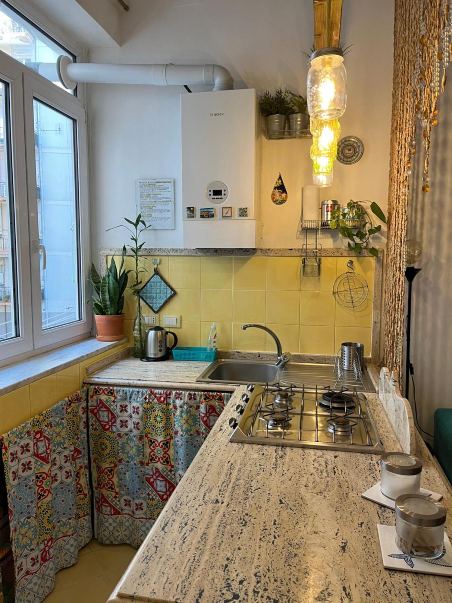 Casa Vacanze Seahorse Salerno Ngoại thất bức ảnh