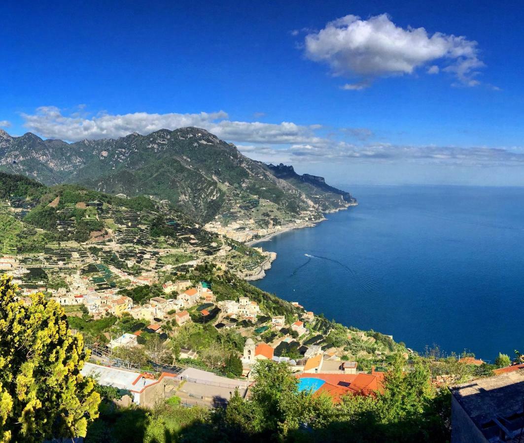 Casa Vacanze Seahorse Salerno Ngoại thất bức ảnh